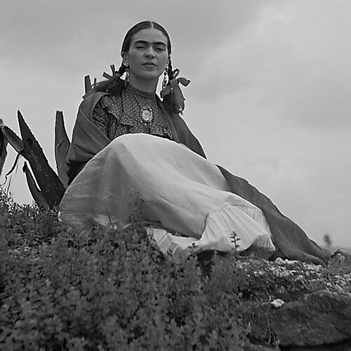 Fotografie: Frida Kahlo, von Toni Frissell für Vogue