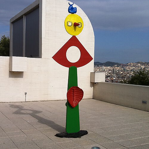 Joan Miró: La carícia d’un ocell ("Die Liebkosung eines Vogels"), bemalte Bronze
