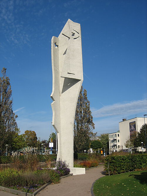 Pablo Picasso, Der Frauenkopf, Skulptur in Halmstad, Schweden