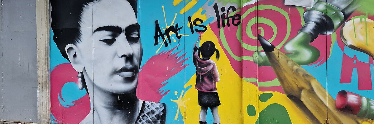 Graffiti - Frida Kahlo Portrait