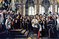 Anton von Werners Historiengemälde zeigt Wilhelm I. auf einem Podest im Spiegelsaal von Versailles, umgeben von Fürsten, Offizieren und Bismarck.