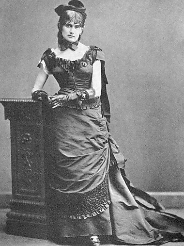 Schwarz/Weiß-Fotografie der Künstlerin Berthe Morisot